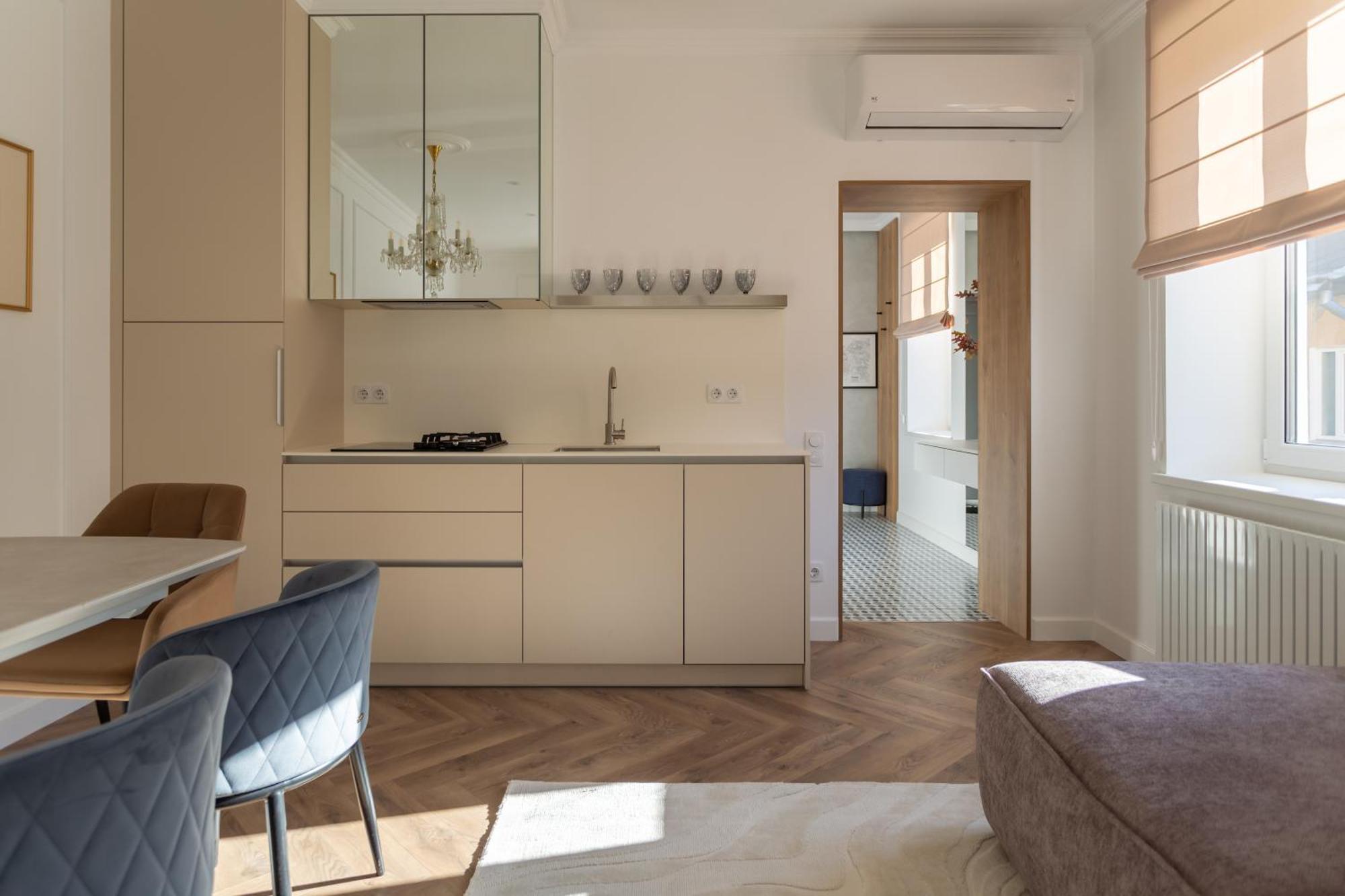 "M&D Apartmentslviv" Ultra Lux Rynok Square, 6Person Luaran gambar